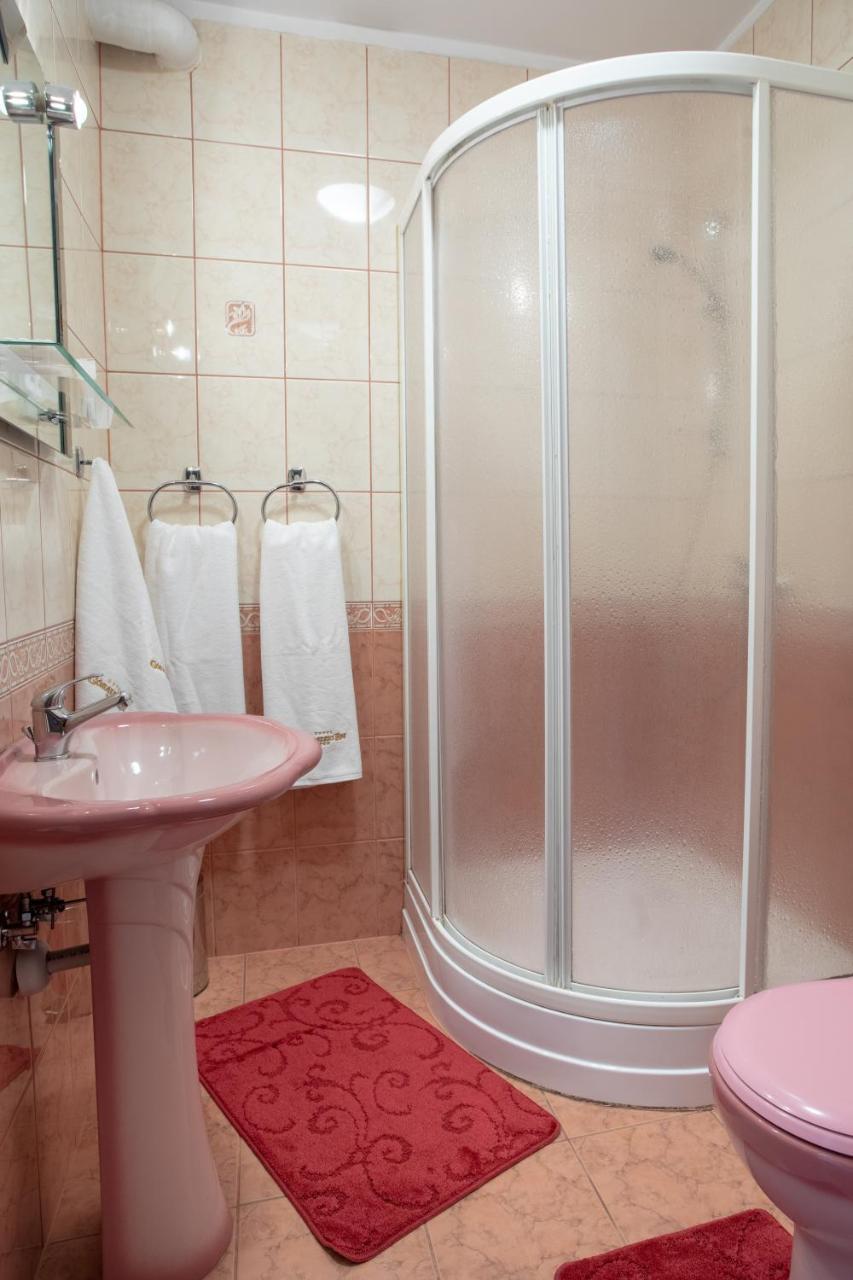 Hotel Goralski Raj Nowy Targ Dış mekan fotoğraf