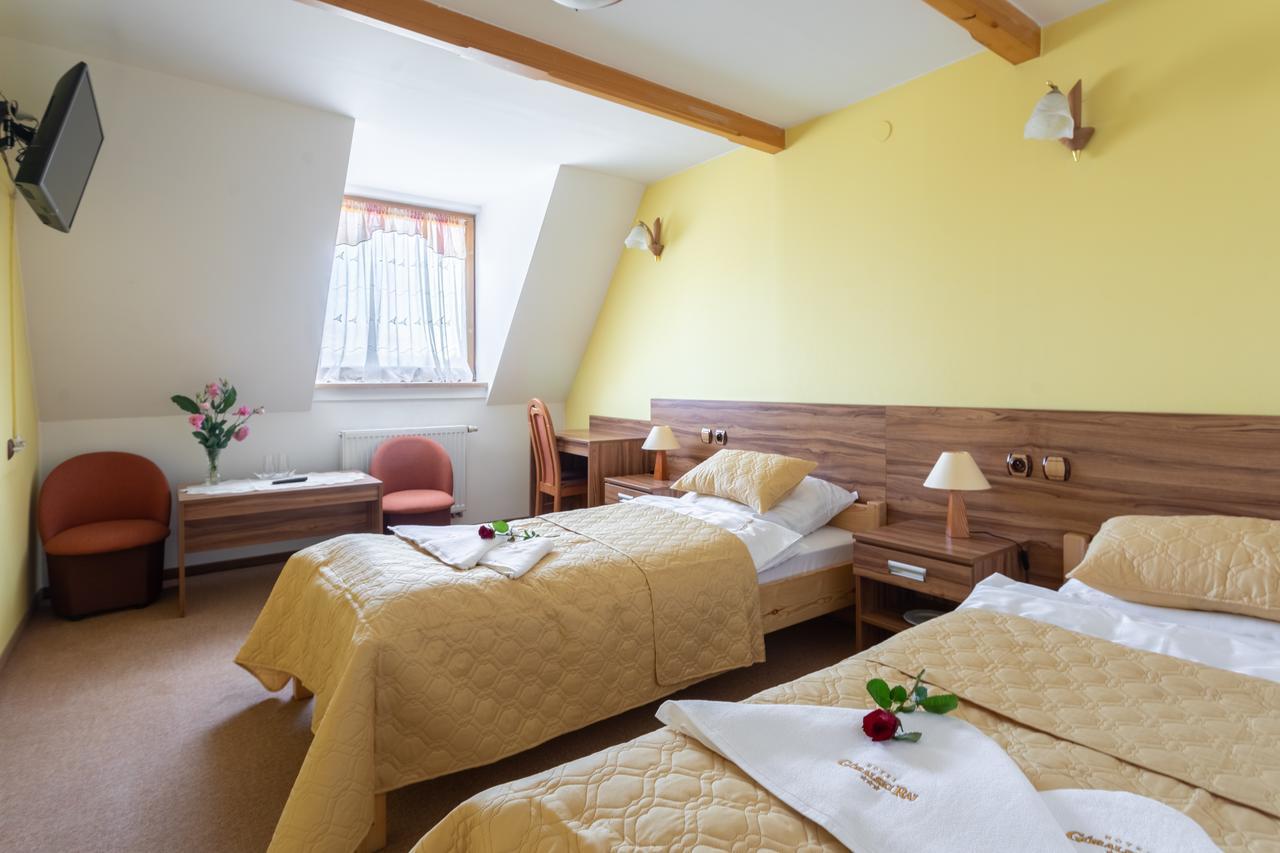 Hotel Goralski Raj Nowy Targ Dış mekan fotoğraf